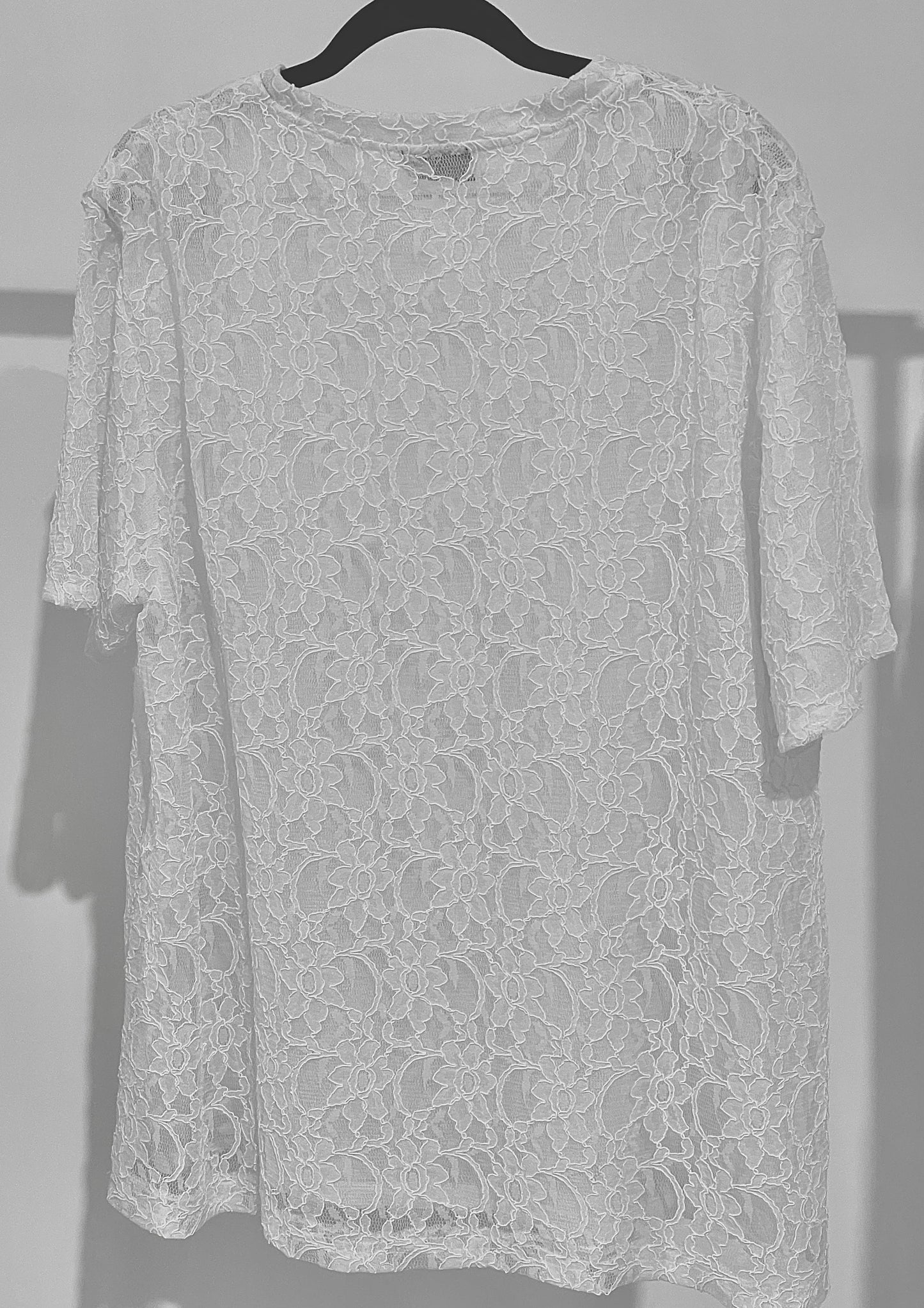 LACE T-SHIRT